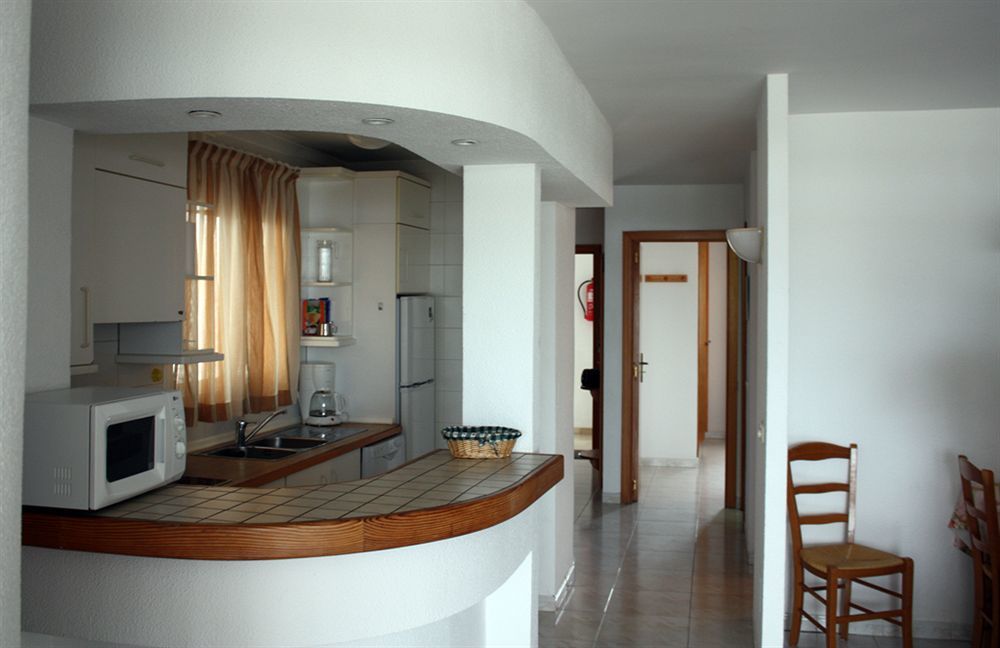 Apartaments Edificio Puerto 콜로니아 산트 호르디 외부 사진